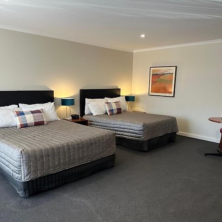 Westland Hotel Motel Whyalla Dış mekan fotoğraf