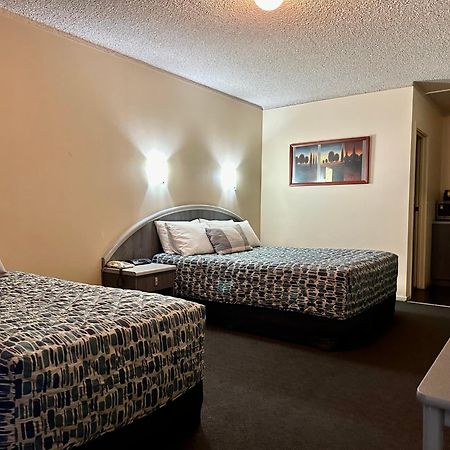 Westland Hotel Motel Whyalla Dış mekan fotoğraf
