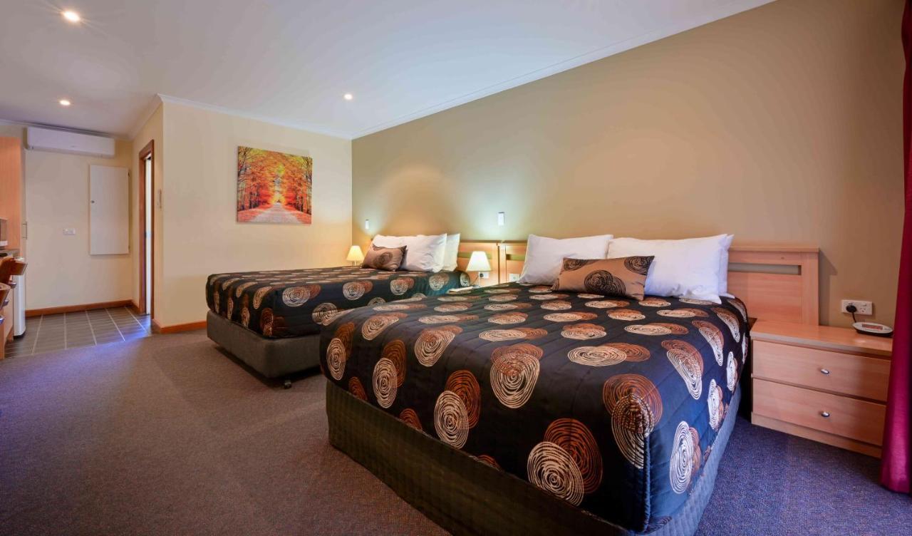 Westland Hotel Motel Whyalla Dış mekan fotoğraf