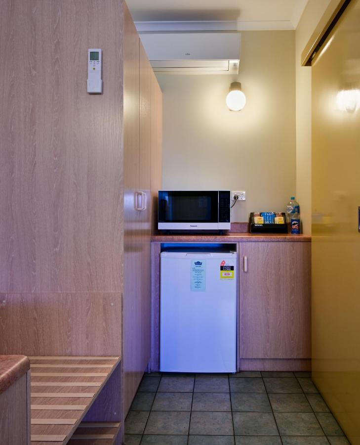 Westland Hotel Motel Whyalla Dış mekan fotoğraf